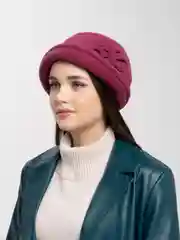 Шляпа женская, весенняя