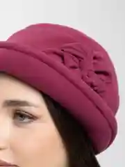 Шляпа женская, весенняя