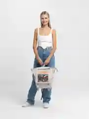 Белый рюкзак школьный