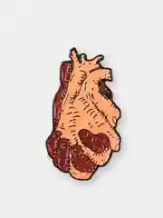 Багровый пин Hearts, металлический, значок брошь, аксессуар, украшение на одежду
