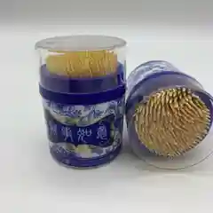 Красный зубочистки бамбуковые, двусторонние