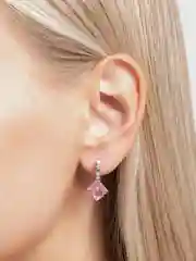 Розовый серьги со стразами