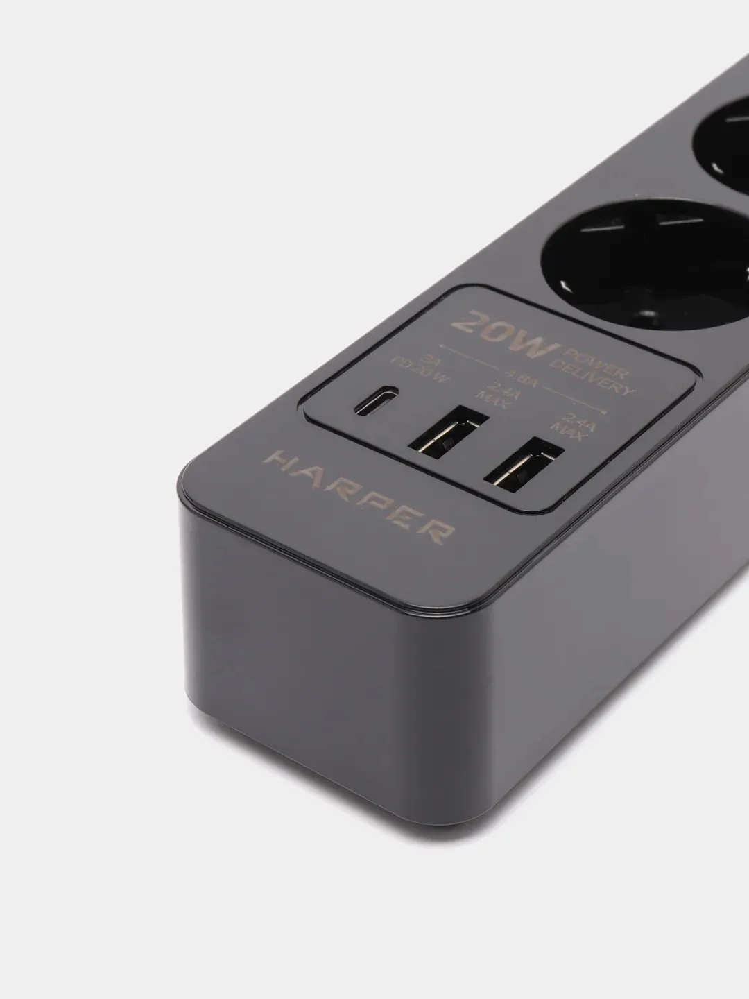 Сетевой фильтр Harper UCH-430, 3 метра, 3 розетки, 2 USB, Type-C, 4000 Вт, черный
