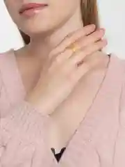 Желтый кольцо акриловое