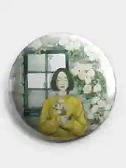Мятный значок, пин на одежду "Beautiful life", 37 мм., круглый, металлический