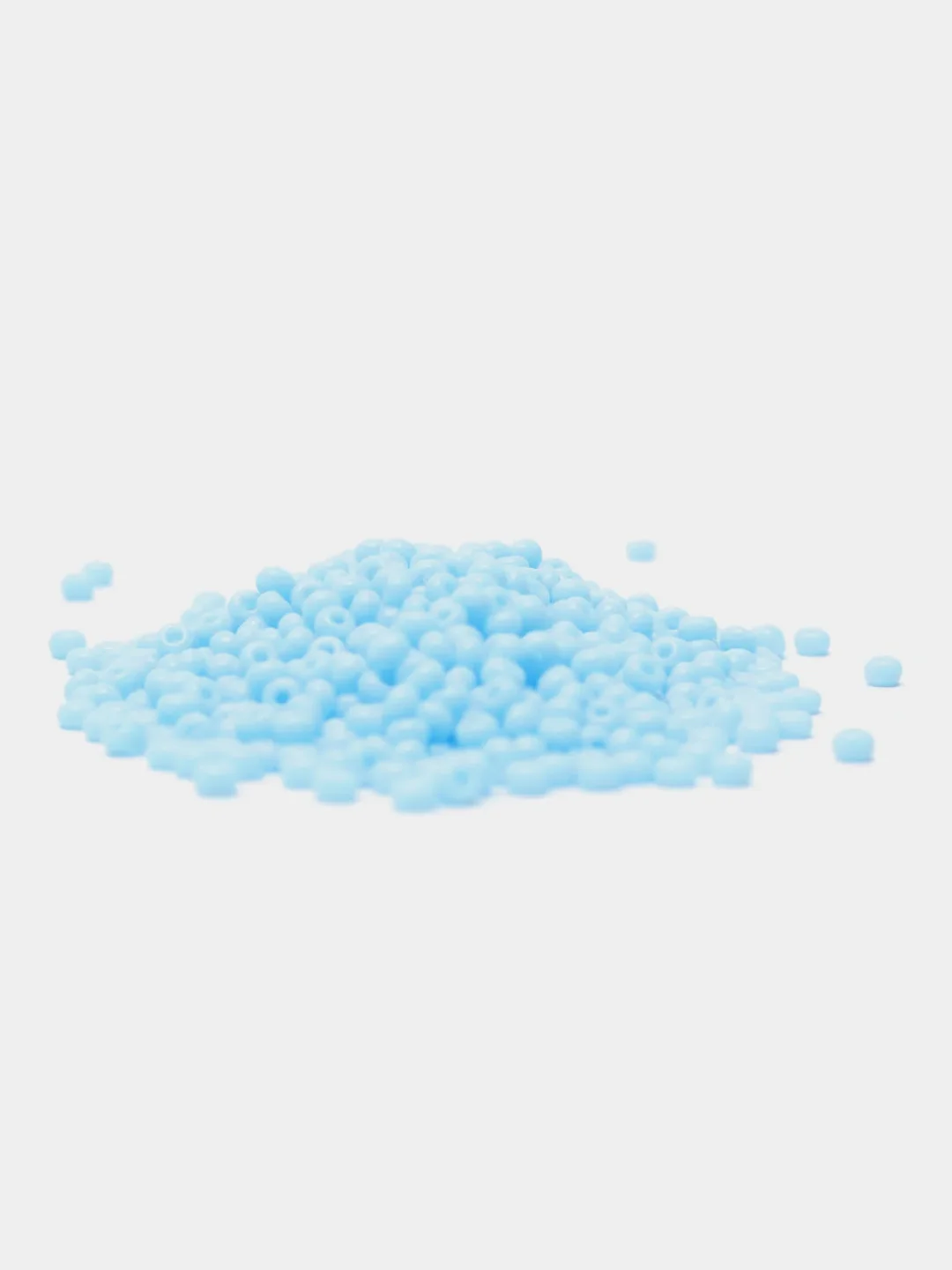 Небесно-голубой бисер чешский Preciosa, Чехия, № 10, Natural Opaque
