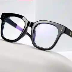 Белый очки для работы за компьютером