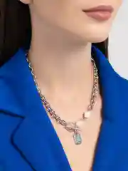 Цепочка с искусственным жемчугом и подвеской