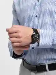 Черный часы механические