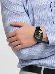Черный часы механические