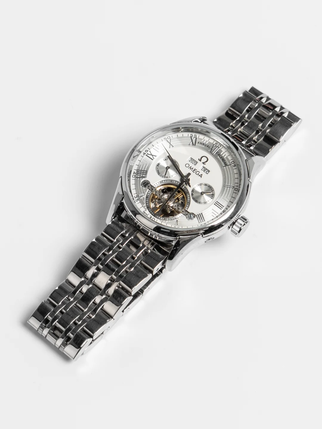 Серебряный часы механические Omega