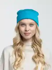 Небесно-голубой шапка женская