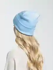 Голубой шапка женская