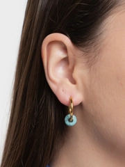 Серьги кольца Strekoza Collection, с подвесками шармами из натурального камня бирюза