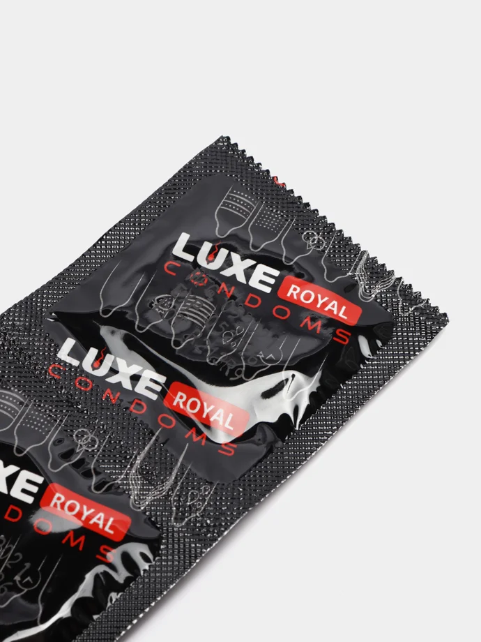 Презервативы LUXE Royal Strawberry Collection, гладкие, с ароматом клубники, 3 штуки