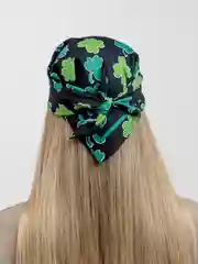 Лесной зеленый бандана