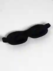 Маска для сна 3D, на липучке, 20,5, 7,5 см, цвет черный