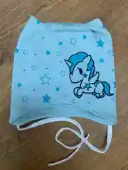 Белый шапка кошечка