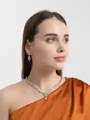 Белый свадебный комплект украшений