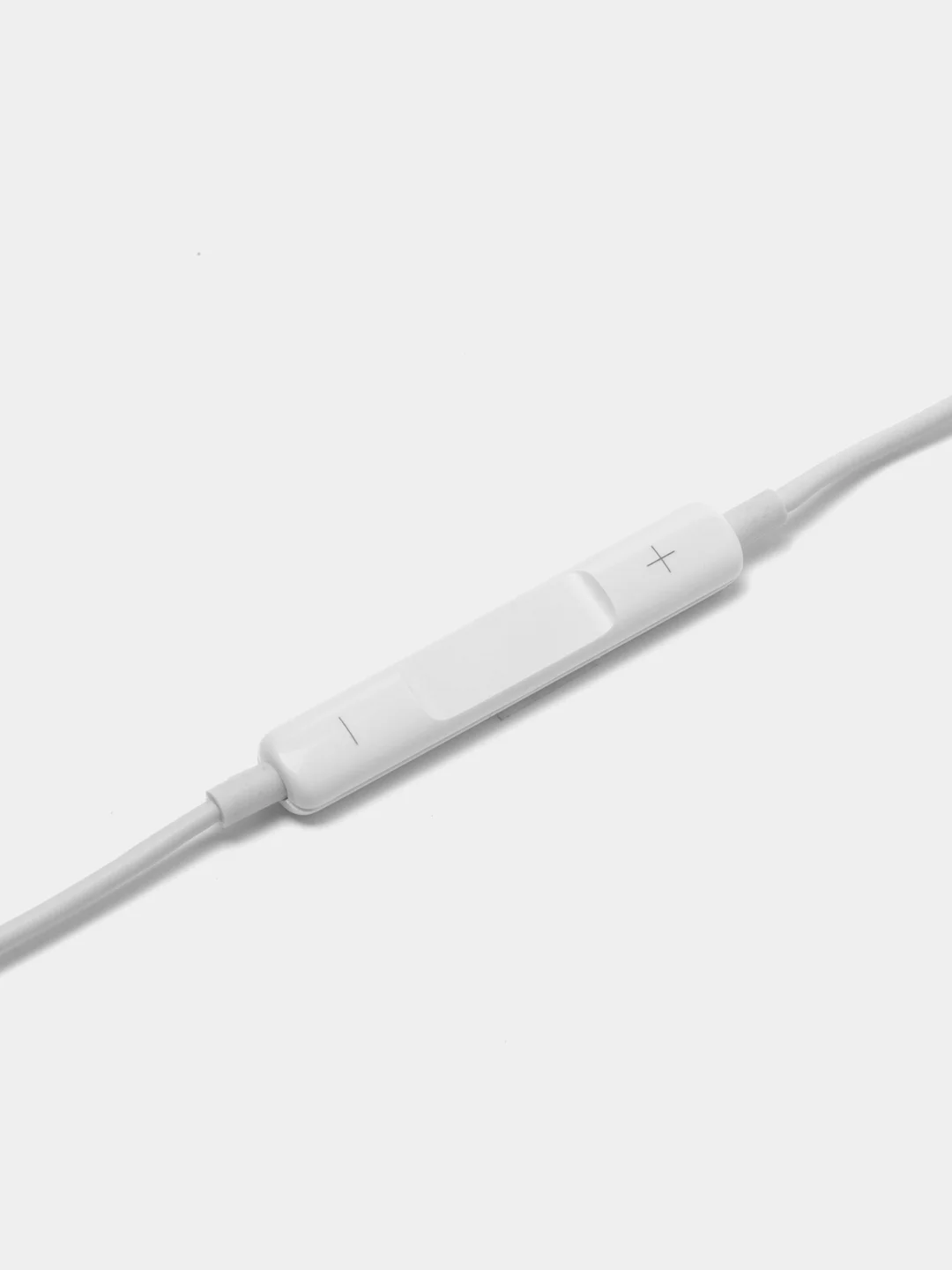 Проводная гарнитура Apple EarPods (Lightning) белый