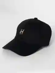 Черный кепка женская