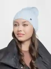 Голубой шапка вязаная, весенняя