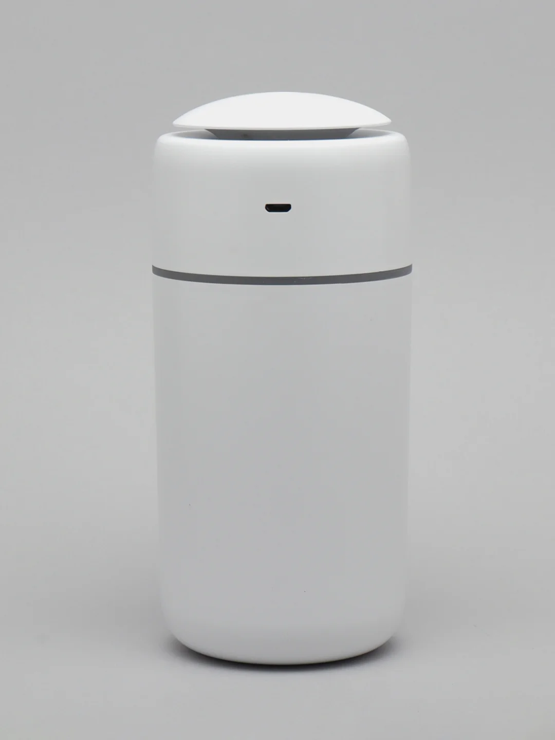Белый увлажнитель воздуха аромадиффузор Humidifier с аккумулятором