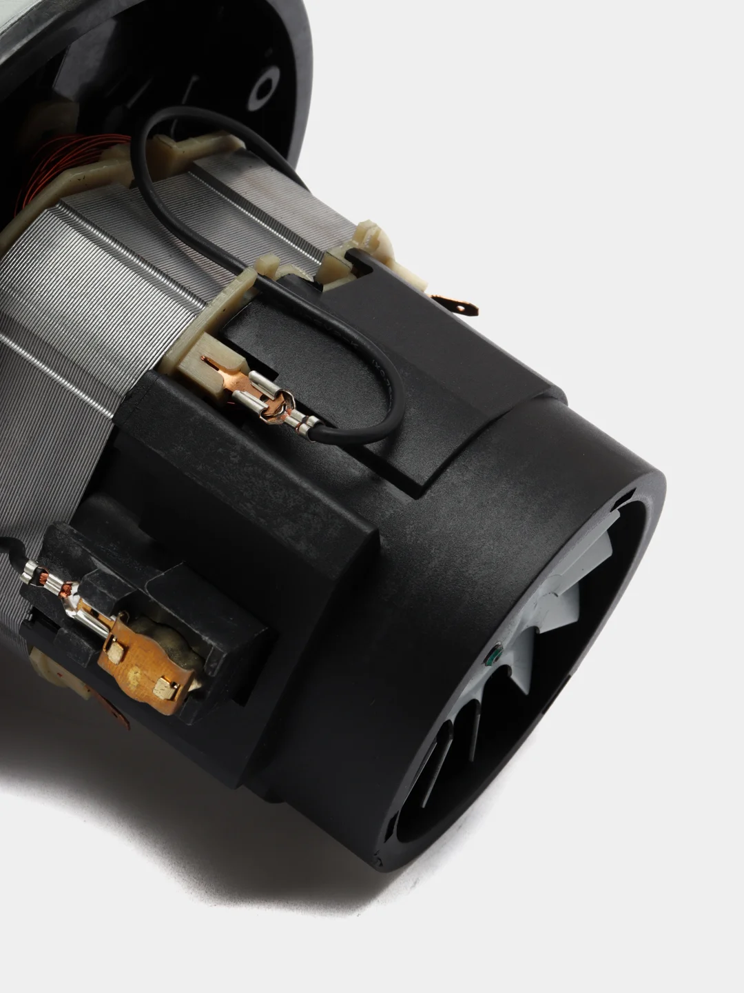 Двигатель для моющего пылесоса VCM-B-2-1400W