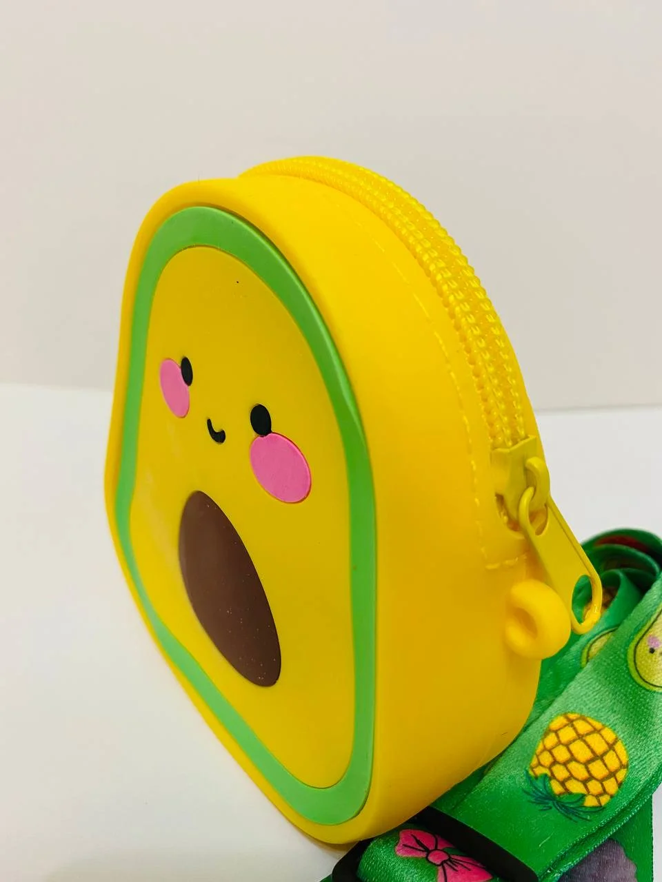 Сумочка "Авокадинка", желтого цвета, 10х11х4 см