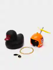 Зелёный хаки игрушка "Утка в шлеме и очках", с пропеллером, в машину