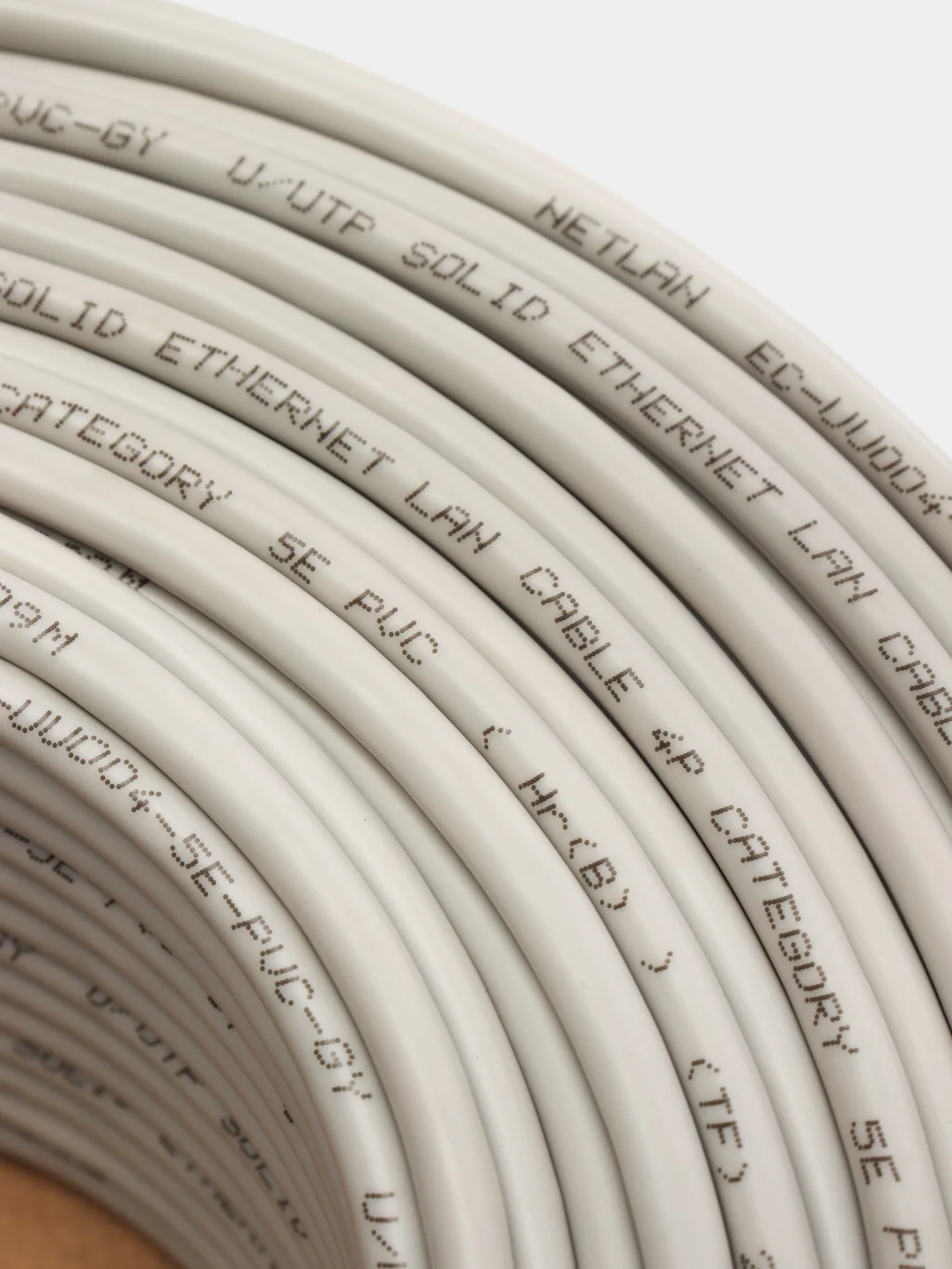 NETLAN EC-UU004-5E-PVC-GY - Кабель витая пара 100м/305м, U/UTP 4 пары, медь, внутренний