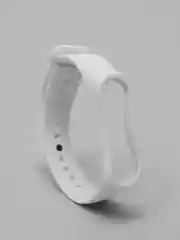 Белый силиконовый ремешок Xiaomi Mi Band 3, Mi Band 4 (Сяоми Ми Бэнд 3, Ми Бэнд 4)