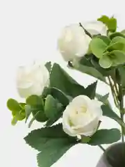 Белый искусственные цветы "Мелкие розы", букет
