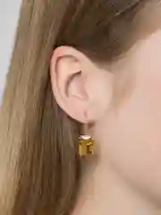 Желтый серьги с камнем
