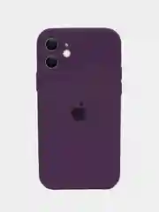 Зеленый чехол Silicone Case iPhone 11 с защитой камеры с бархатной подкладкой