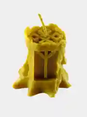 Желтый свечи с рунами, защитные