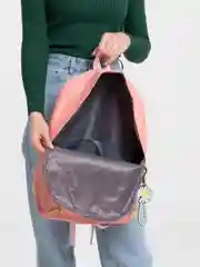 Зеленый рюкзак женский 4 в 1 с брелком