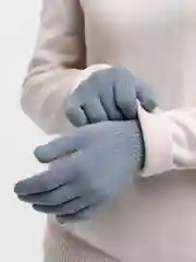Розовый перчатки вязаные