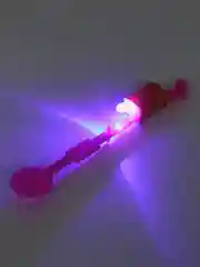 Вишнёвый рогатка, светящийся вертолёт