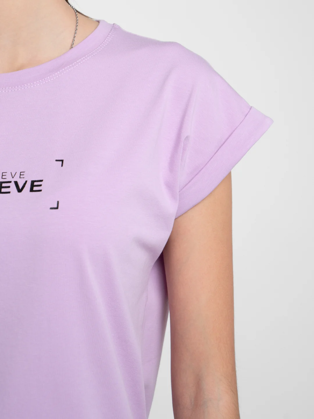 Сиреневый футболка женская "Believe achieve", оверсайз