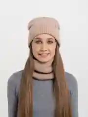 Пудровый шапка и снуд (зима)