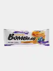 Батончик BOMBBAR смородиново-черничный панкейк, 60г