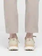 Кроссовки женские