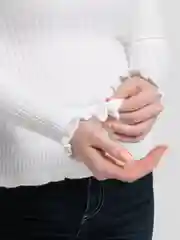 Розовый свитер женский, вязаный, с круглым вырезом