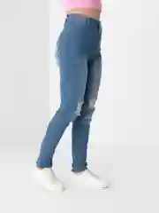 Джинсы женские зауженные