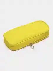 Желтый пенал школьный