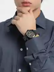 Черный наручные часы мужские