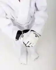 Белый перчатки спортивные с фиксацией