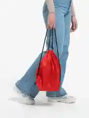 Красный мешок для обуви