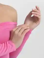 Зеленый боди с длинным рукавом с чокером